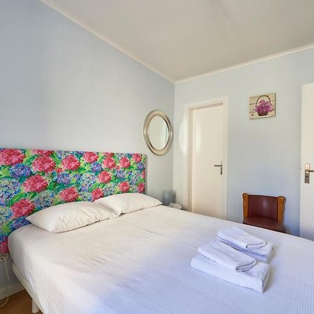 Elegant Riverview Apartment In Historical ליסבון מראה חיצוני תמונה