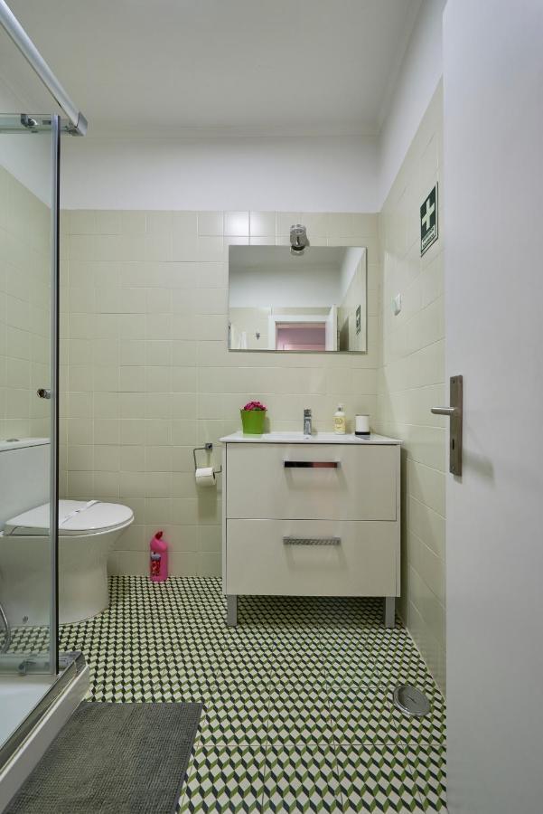 Elegant Riverview Apartment In Historical ליסבון מראה חיצוני תמונה